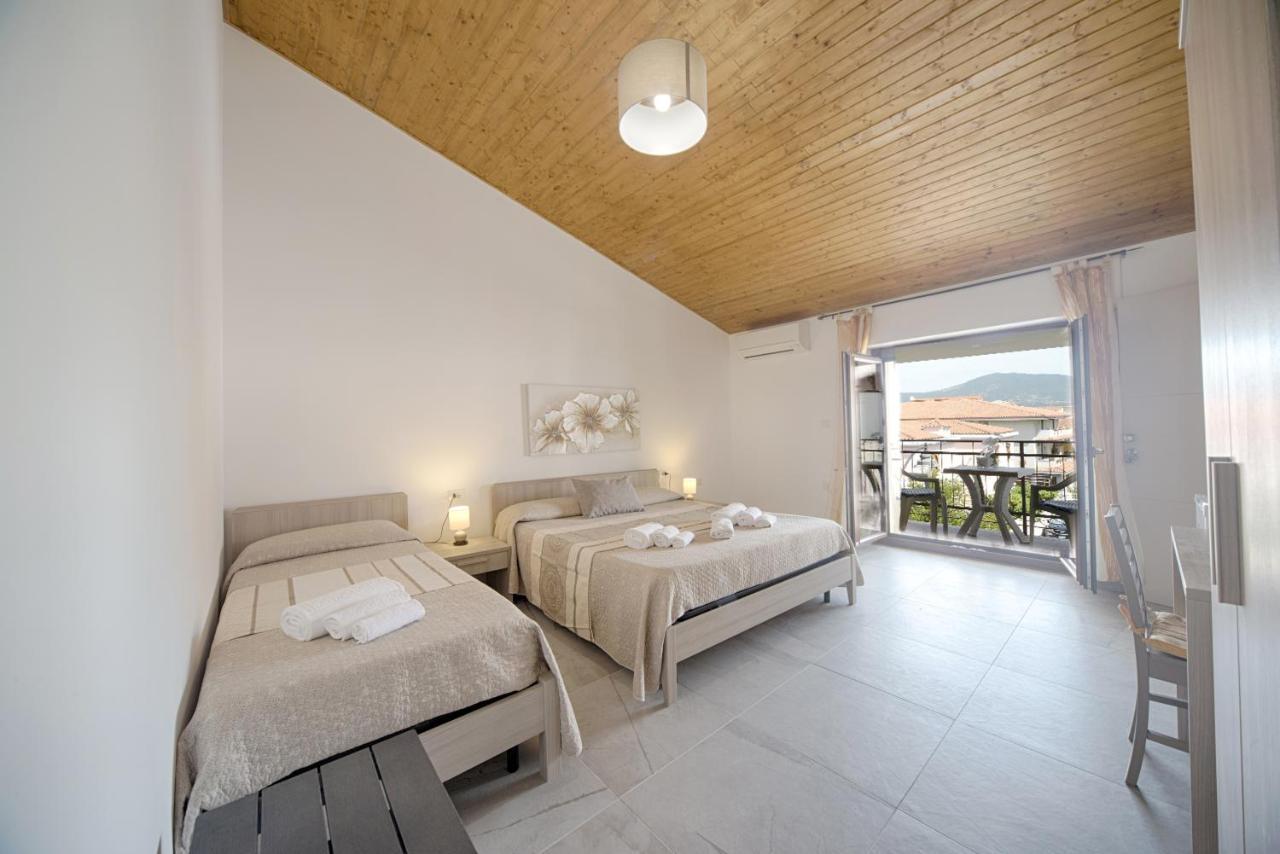 ホテル Casa Lucia オルビア エクステリア 写真